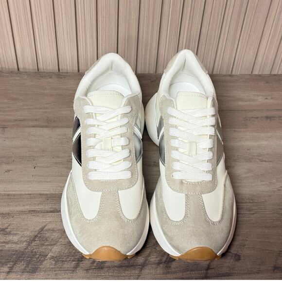 Steve Madden Women’s Kendrix Lace-Up Sneakers Taupe Size 10M - Picture 4 of 15